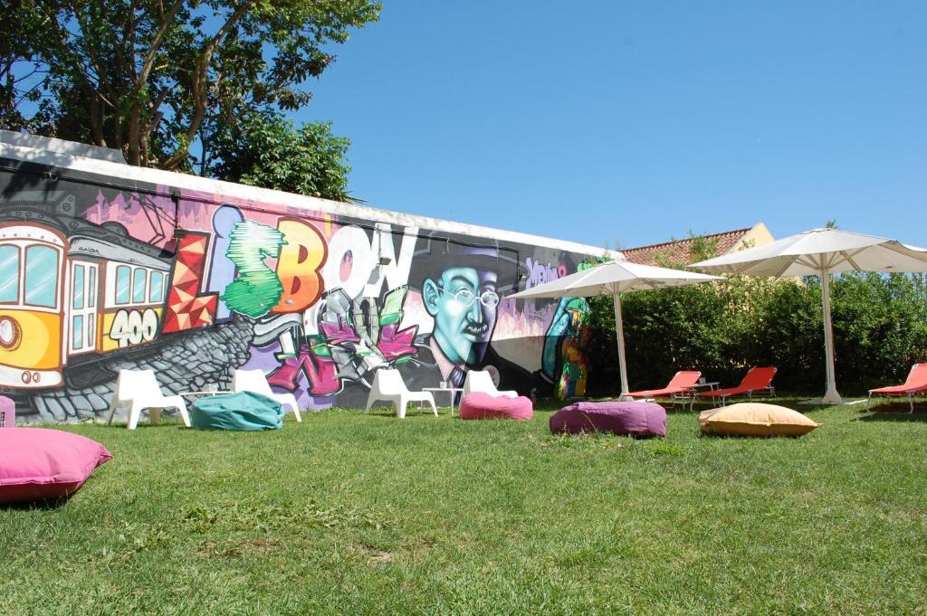 Lisb'On Hostel Lisbon Exterior photo
